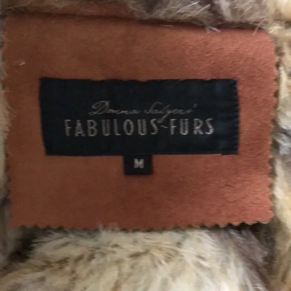 Donna Salyer’s Med Fabulous Furs Coat - Picture 4 of 6